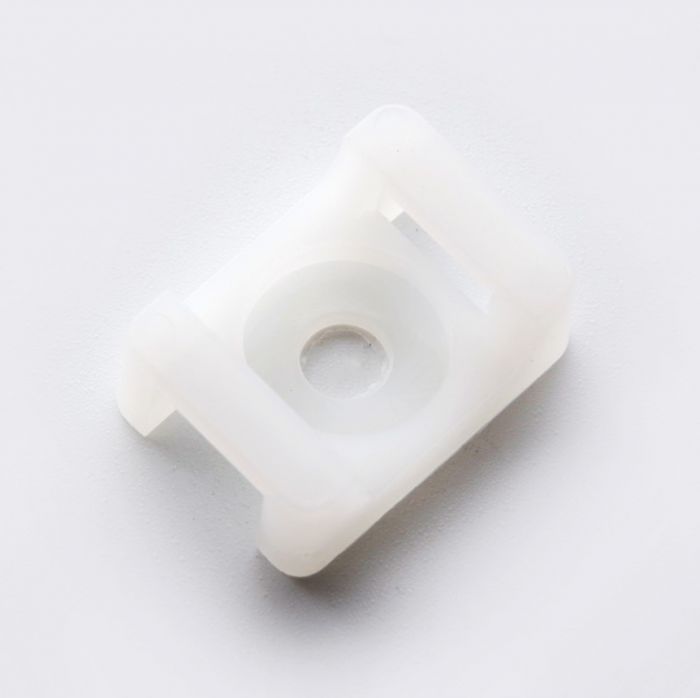 Майданчик для кабельних стяжок з монтажним отвором 15x10x7x3,4мм (пач 100шт) APRO